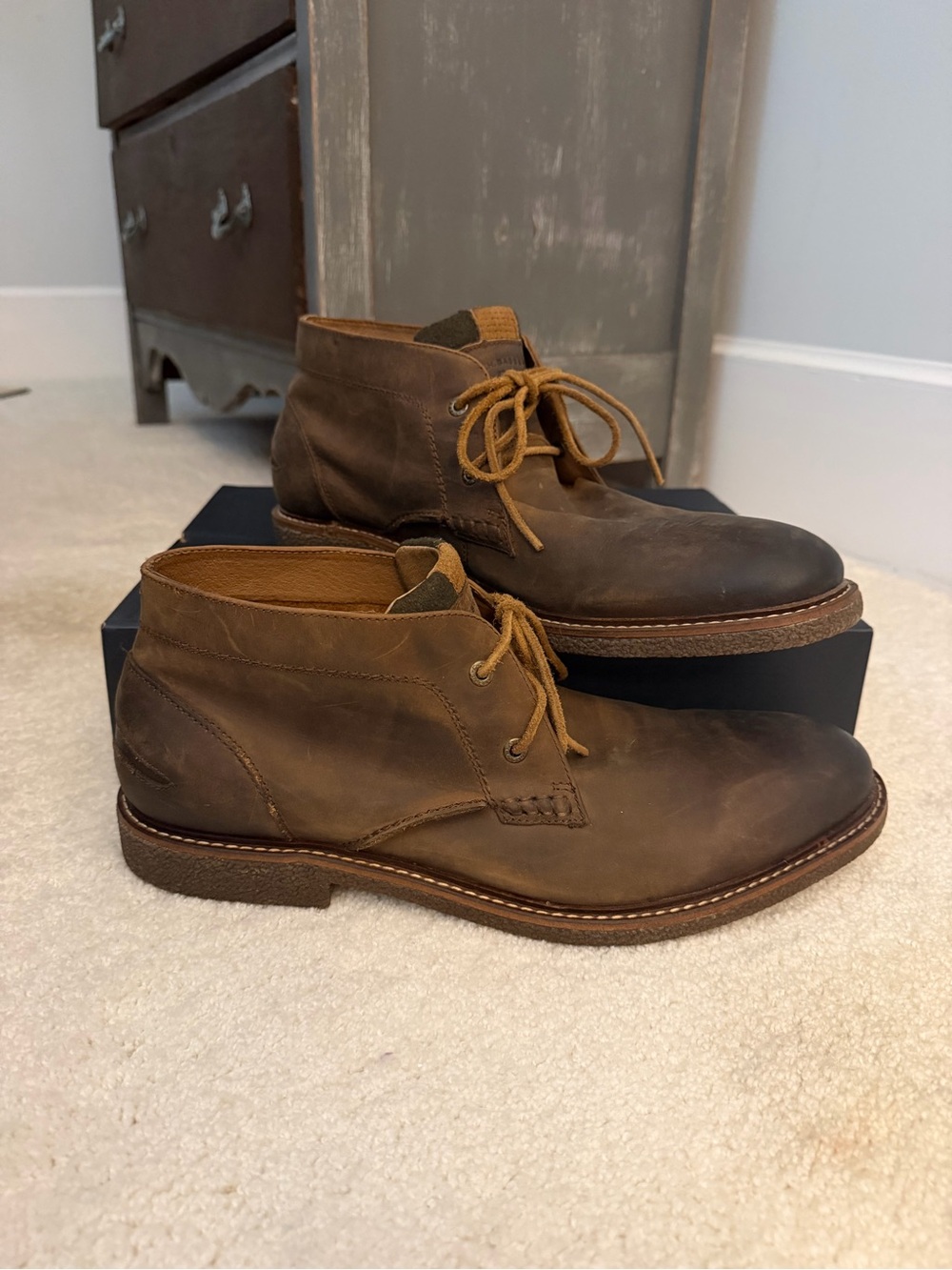 G.H. Bass & Co. Brown Leather Chukka Boots with Tan Laces